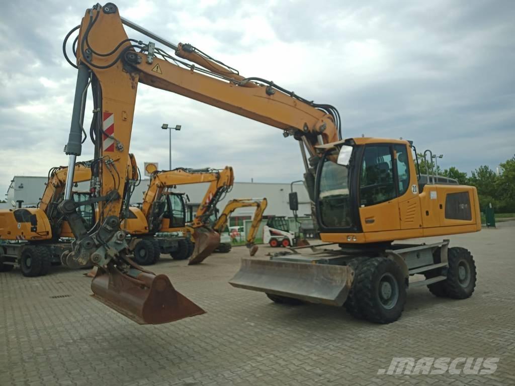 Liebherr A 924 Gravemaskiner på hjul