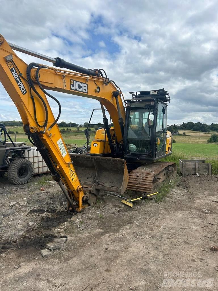 JCB JS 130 LC Gravemaskiner på larvebånd