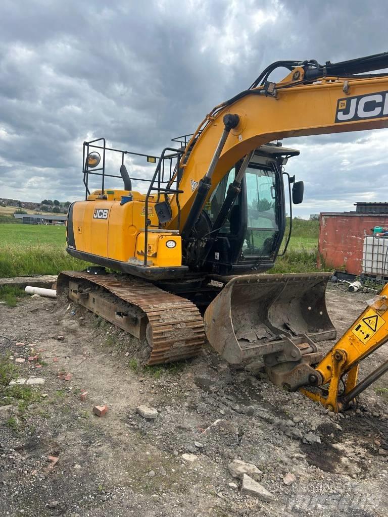 JCB JS 130 LC Gravemaskiner på larvebånd