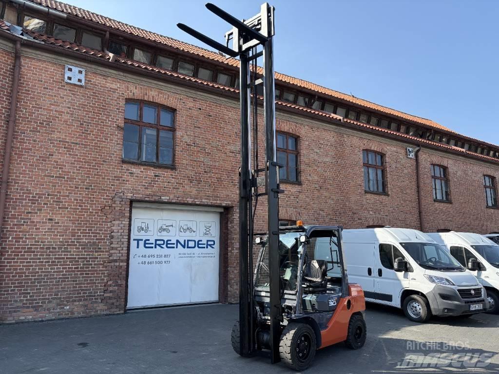 Toyota 06-8FD30F Diesel gaffeltrucks