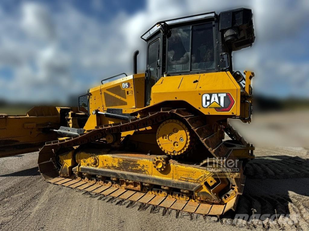 CAT D 5 Bulldozer på larvebånd