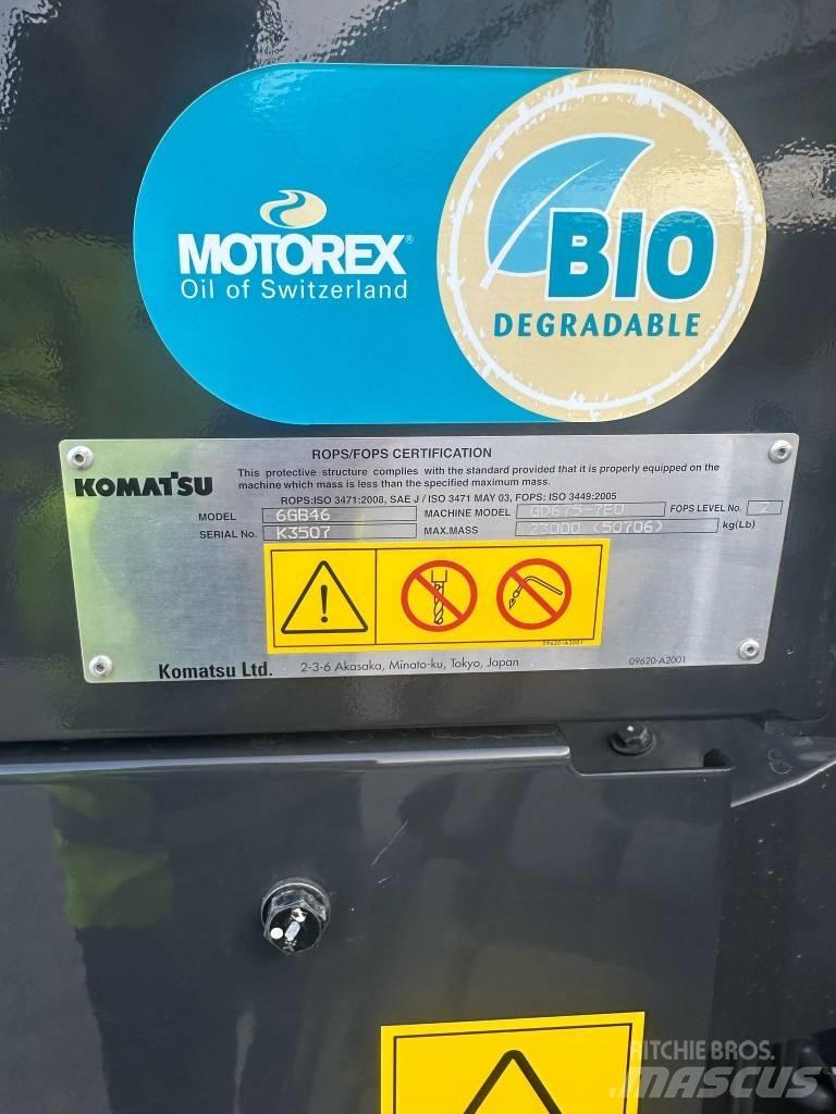 Komatsu GD675-7E0 Vejhøvle / Gradere