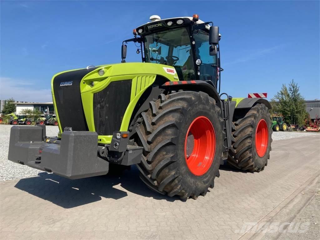 CLAAS XERION 5000 Traktorer