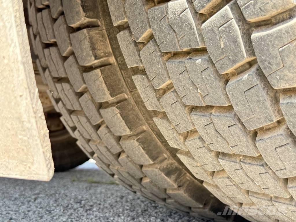 Volvo FL 240 Slamsuger