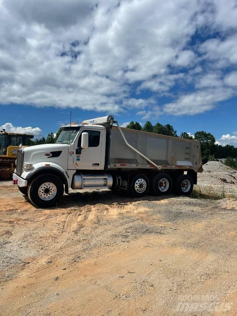 Peterbilt Dump Truck Lastbiler med tip