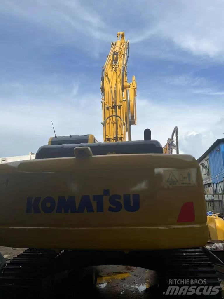 Komatsu PC 210 LC Gravemaskiner på larvebånd