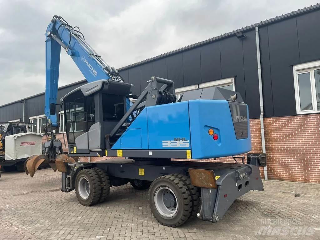 Fuchs MHL335 Gravemaskiner på hjul