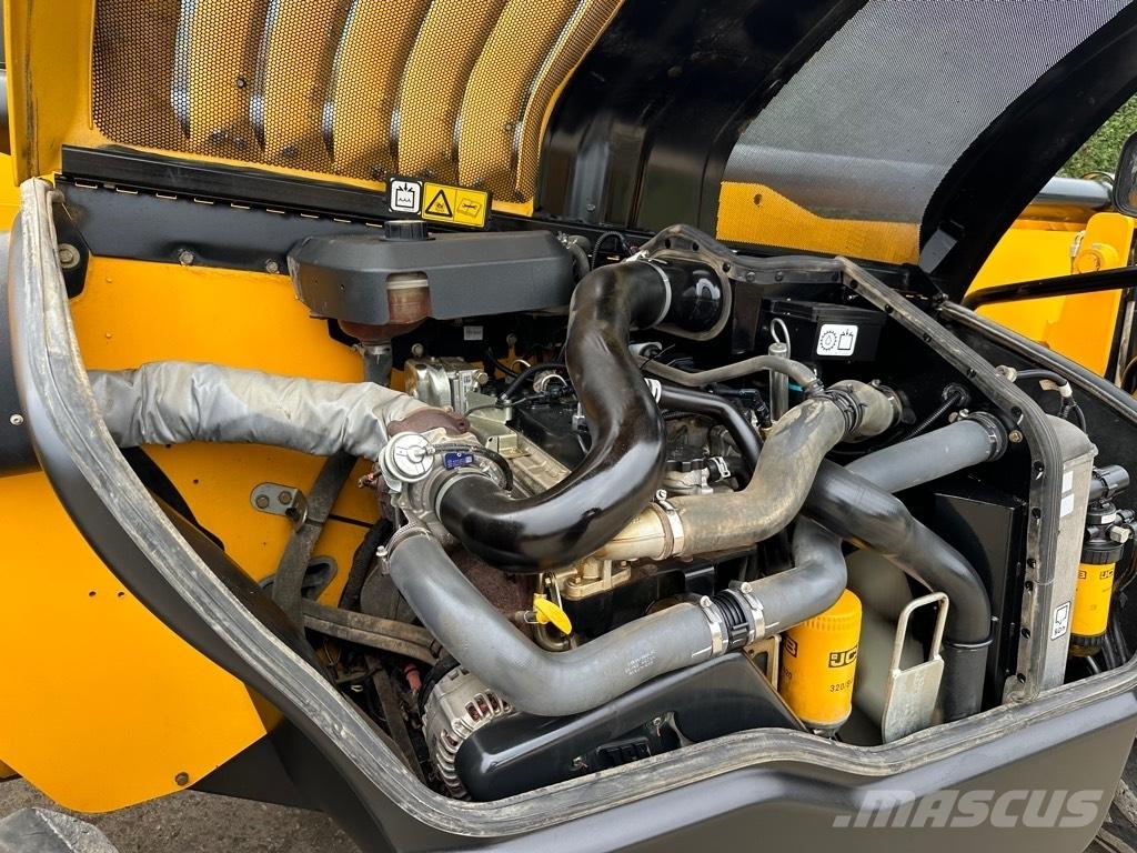 JCB 535-125 Teleskoplæssere
