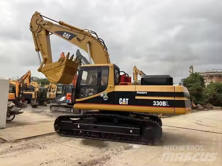CAT 330 B L Gravemaskiner på larvebånd