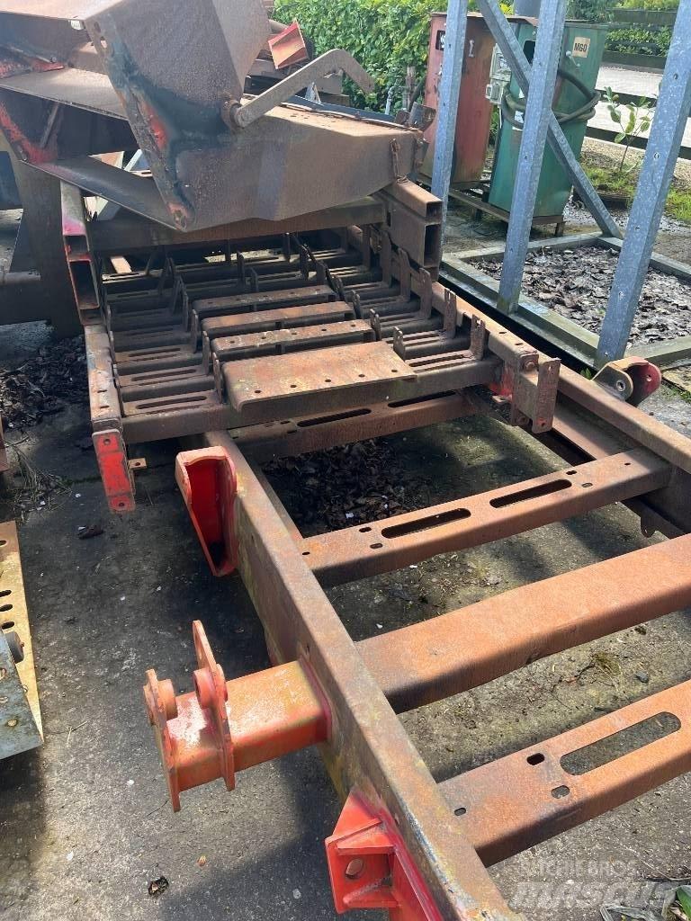 Sandvik QJ 341 Mobile knusere