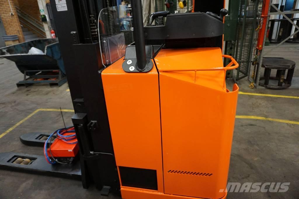 Toyota SSE160L Selvkørende stablere