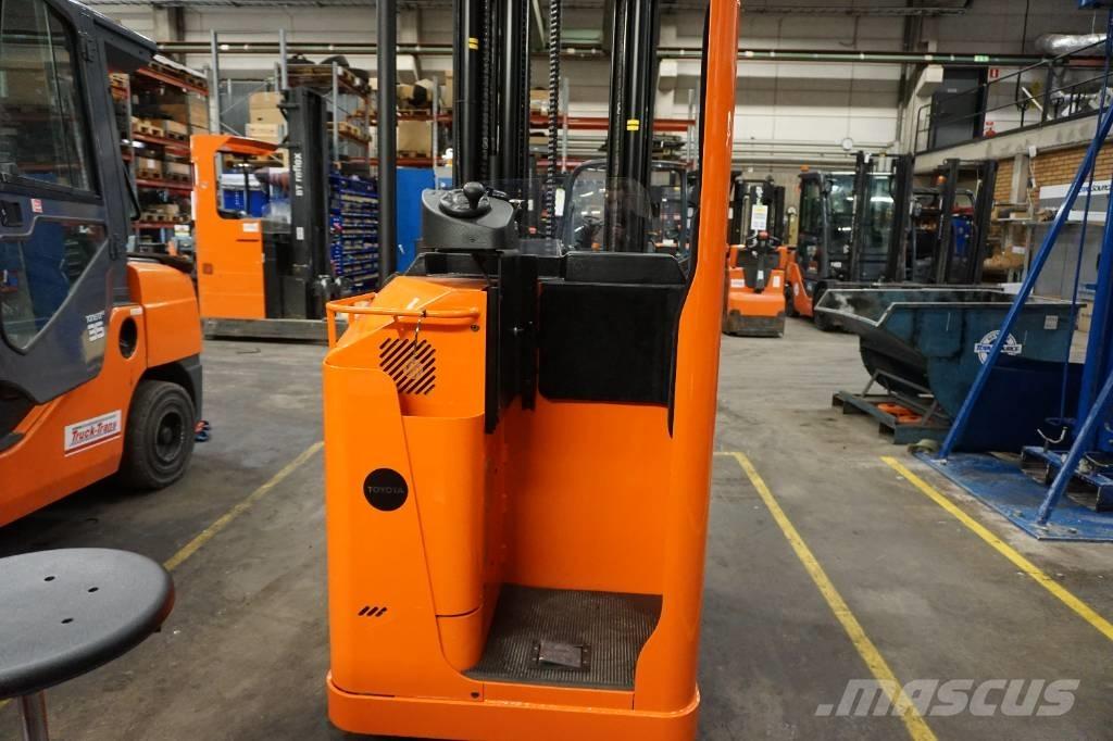 Toyota SSE160L Selvkørende stablere