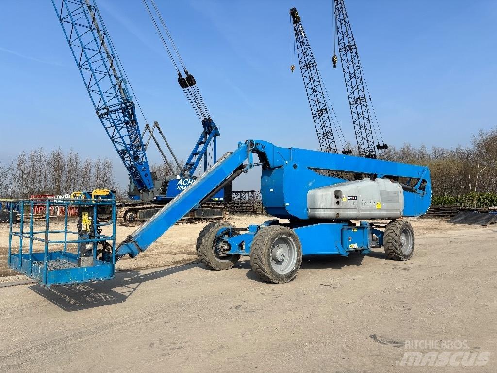 Genie Z 135/70 Bomlifte med knækarm