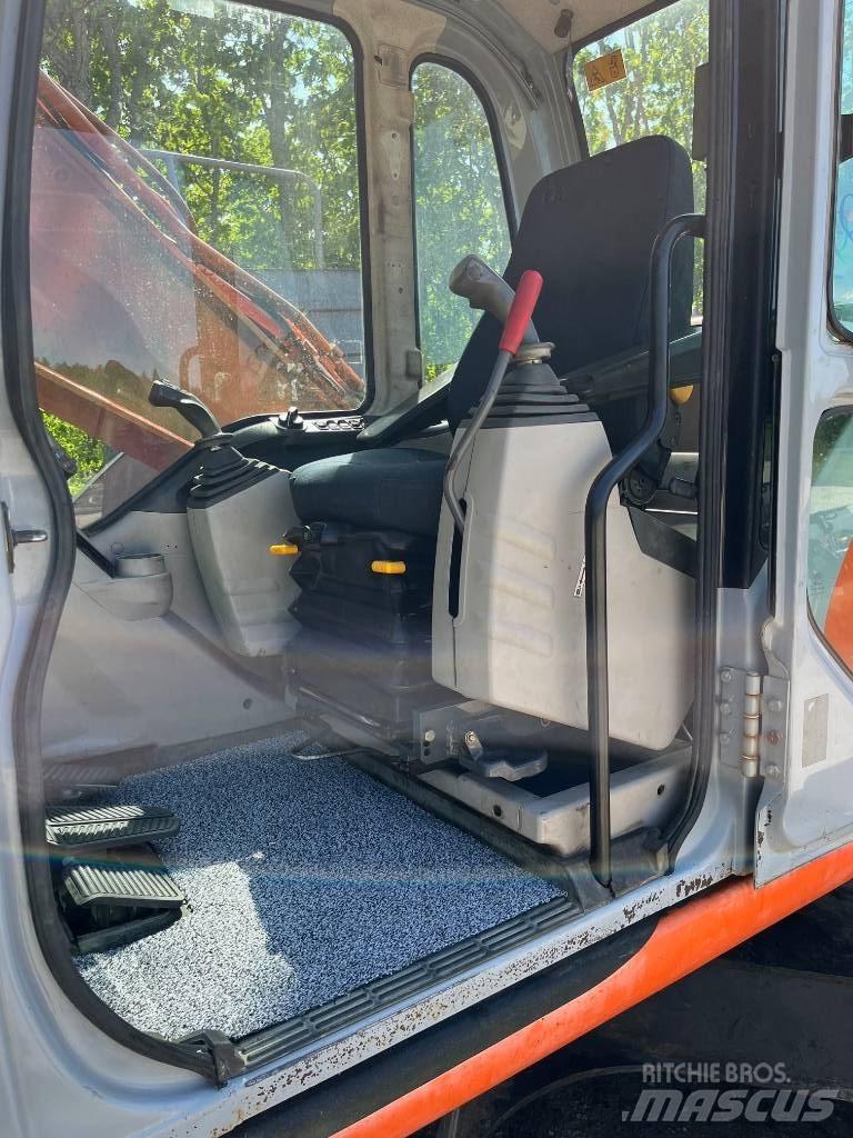 Fiat-Kobelco E 215 Gravemaskiner på larvebånd