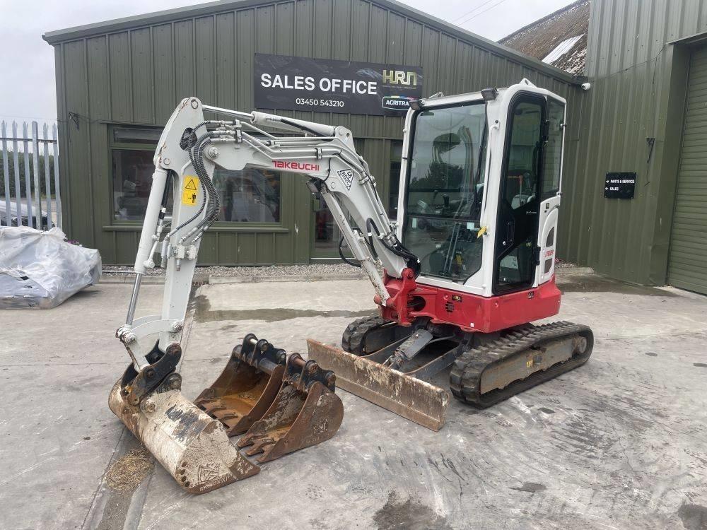 Takeuchi TB 325 R Minigravemaskiner