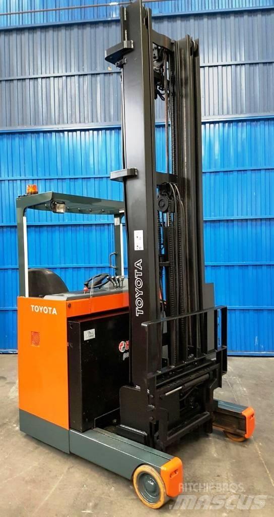 Toyota 6 FBRE 14 Reachtruck