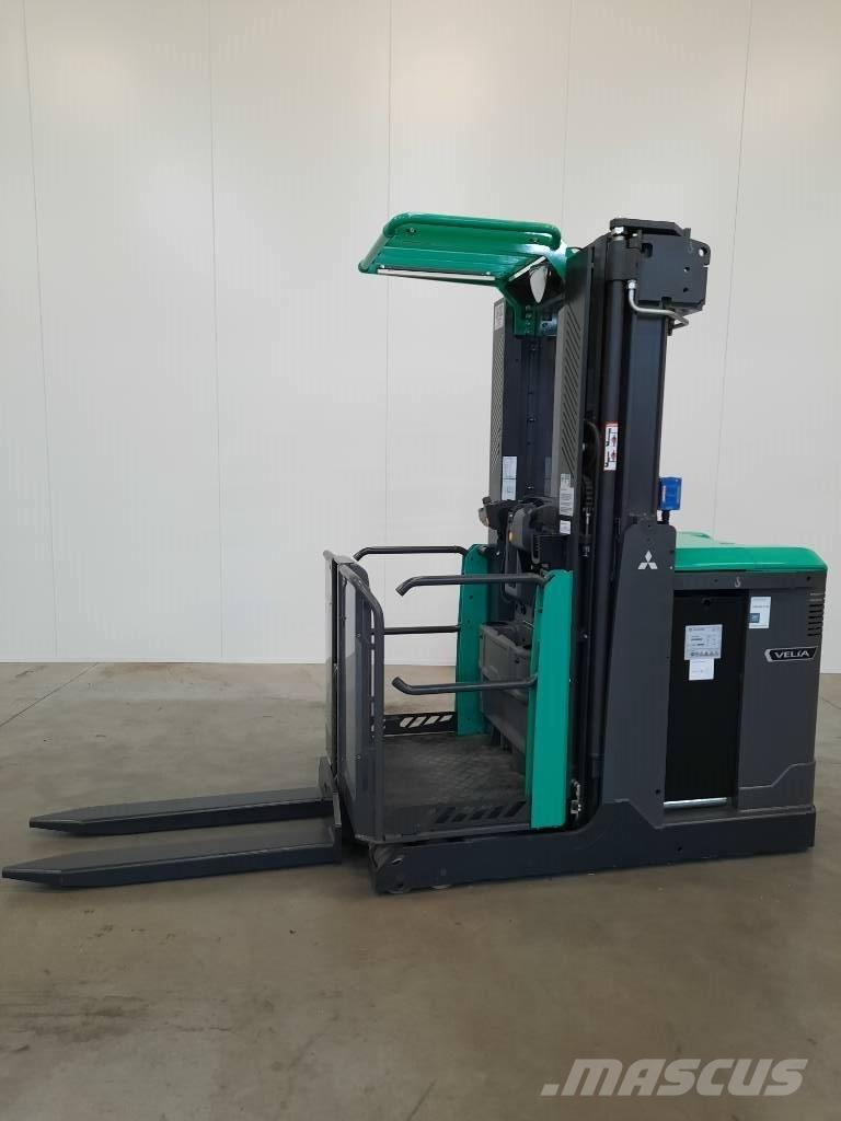 Mitsubishi OPBM10P Plukketruck, høj