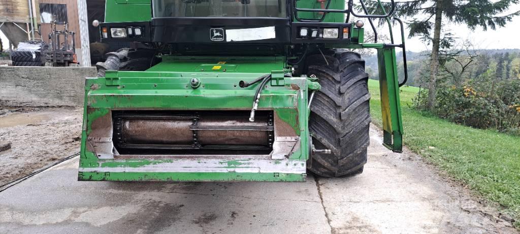 John Deere 2056HM Mejetærskere