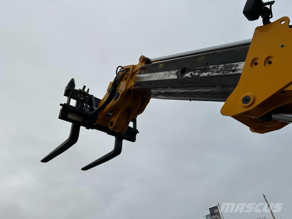JCB TM 320 S Teleskoplæssere