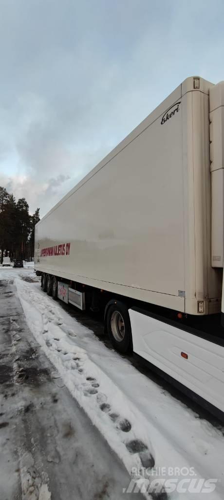 Ekeri T3-R Semi-trailer med Kølefunktion