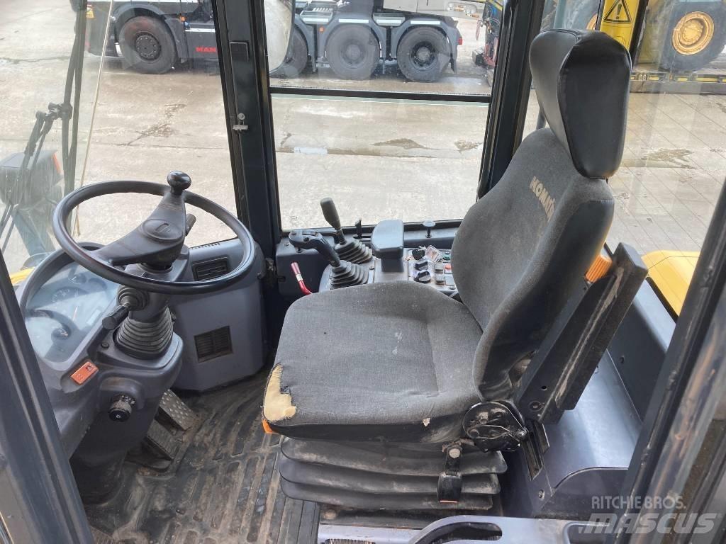 Komatsu WA 250 Læssemaskiner på hjul