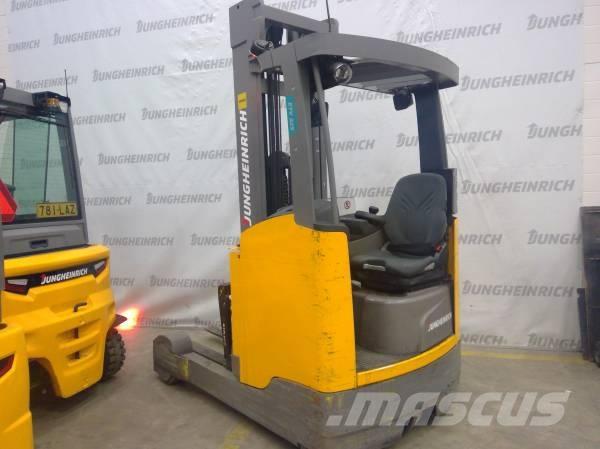 Jungheinrich ETV 325 Reachtruck