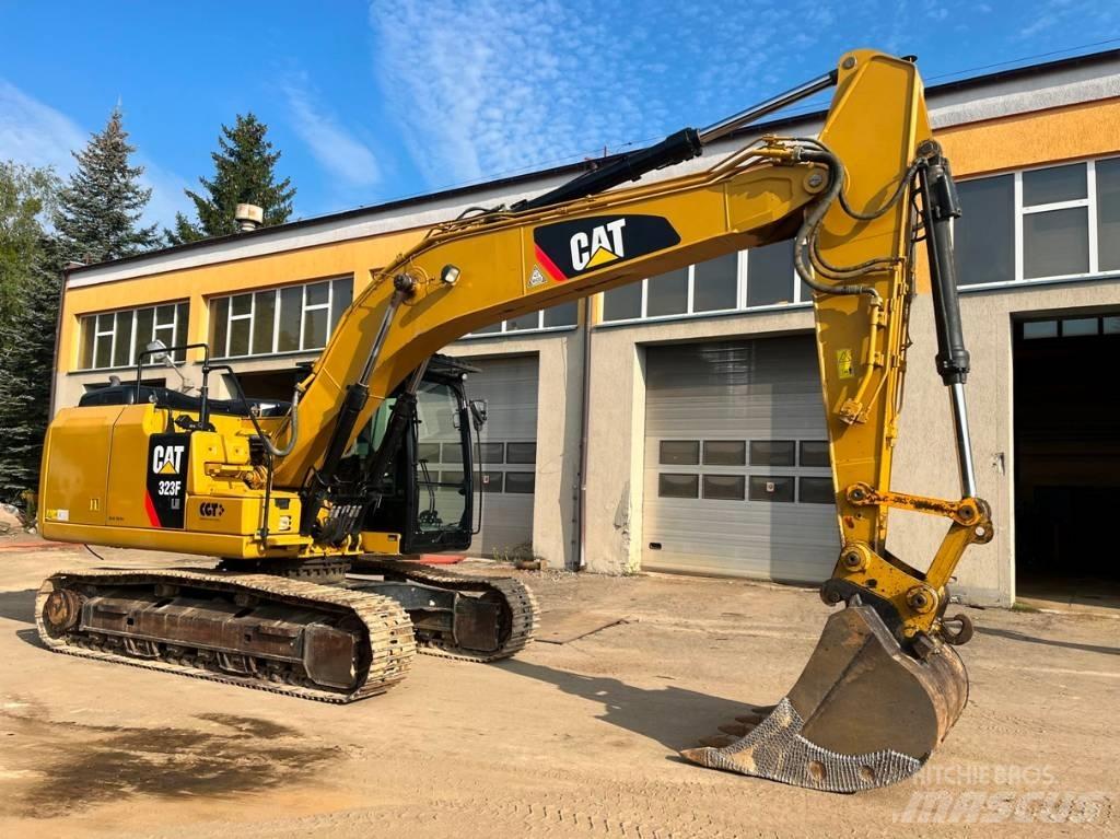 CAT 323 F LN Gravemaskiner på larvebånd