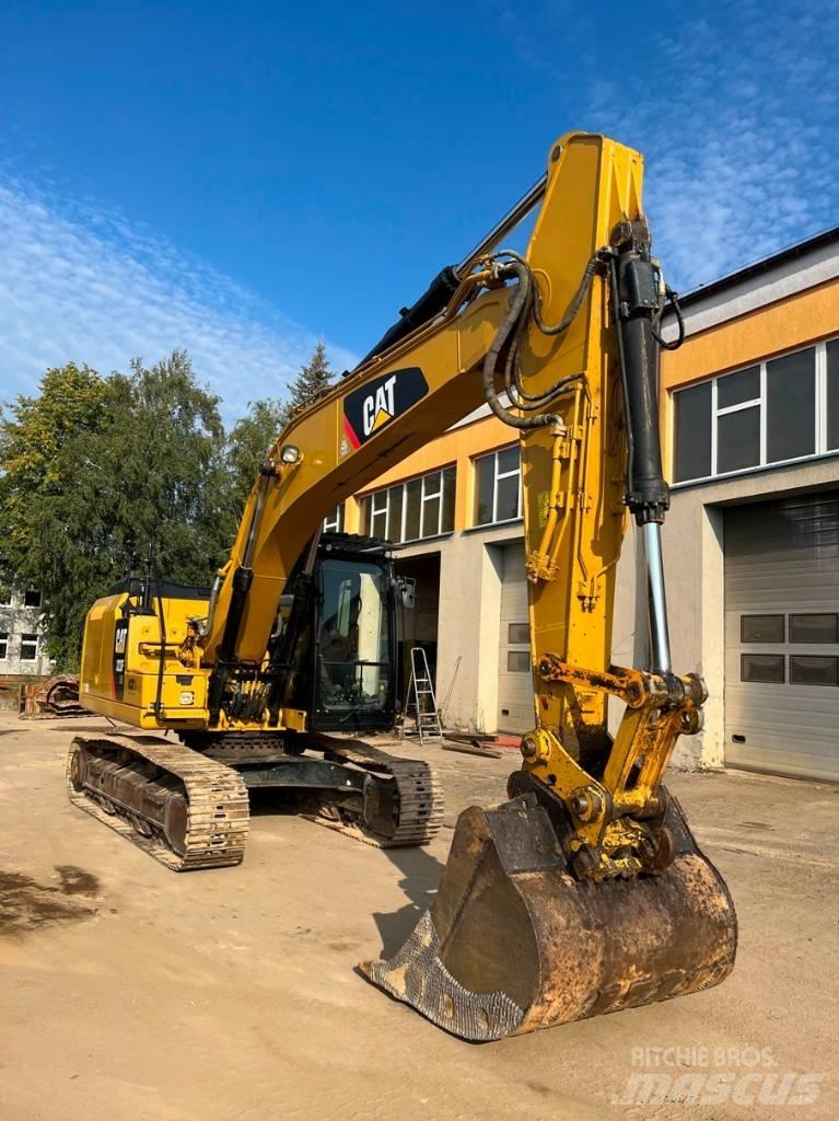 CAT 323 F LN Gravemaskiner på larvebånd