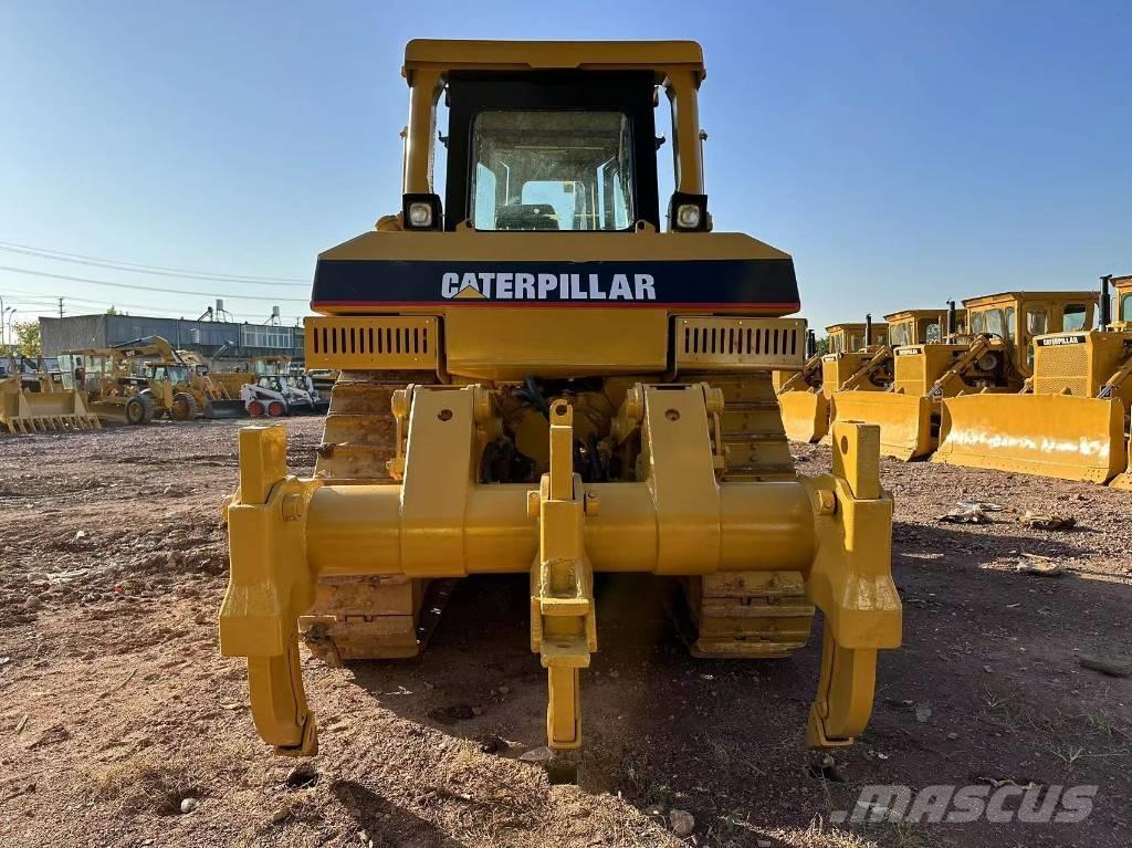 CAT D8R Bulldozer på larvebånd