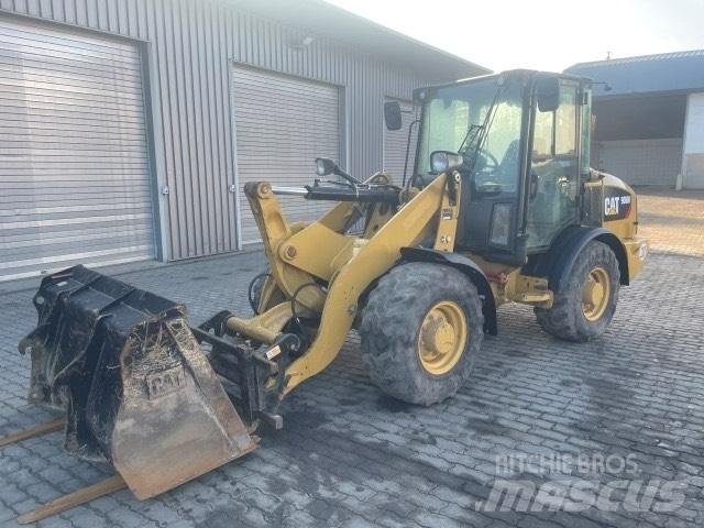 CAT 906 Læssemaskiner på hjul
