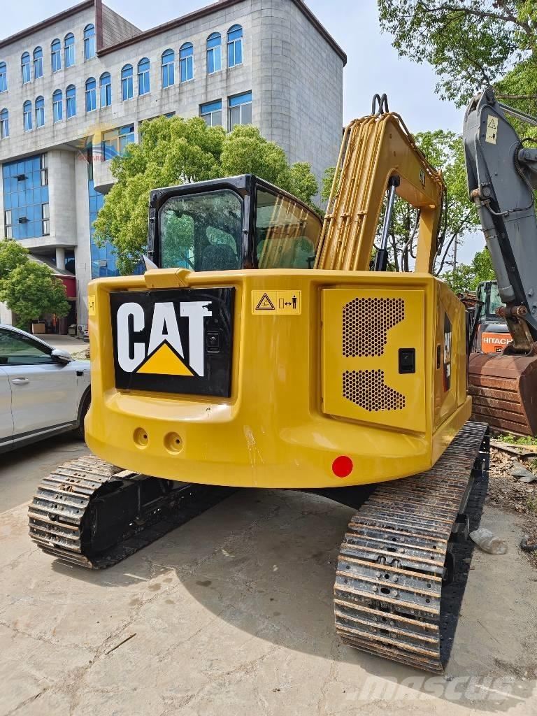 CAT 310 Gravemaskiner på larvebånd