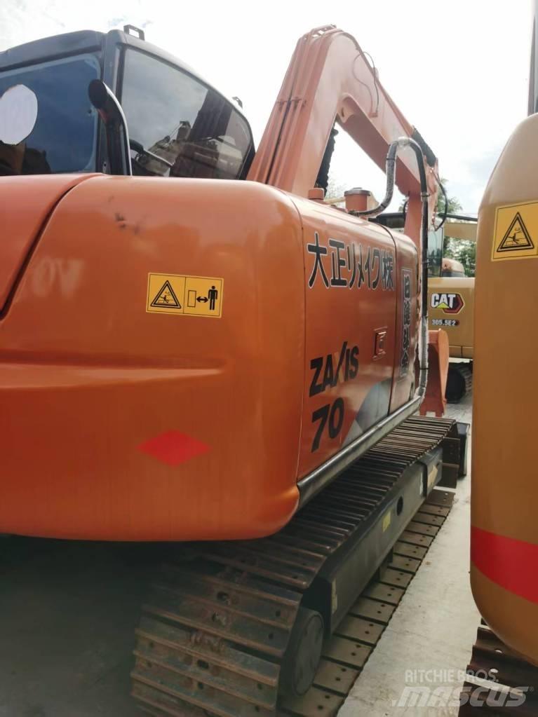 Hitachi ZX 70 Midi-gravemaskiner 7t - 12t