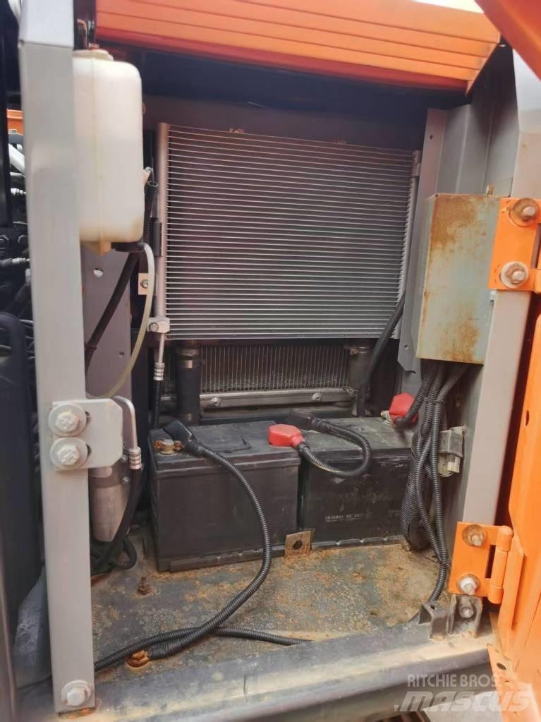 Hitachi ZX 70 Midi-gravemaskiner 7t - 12t