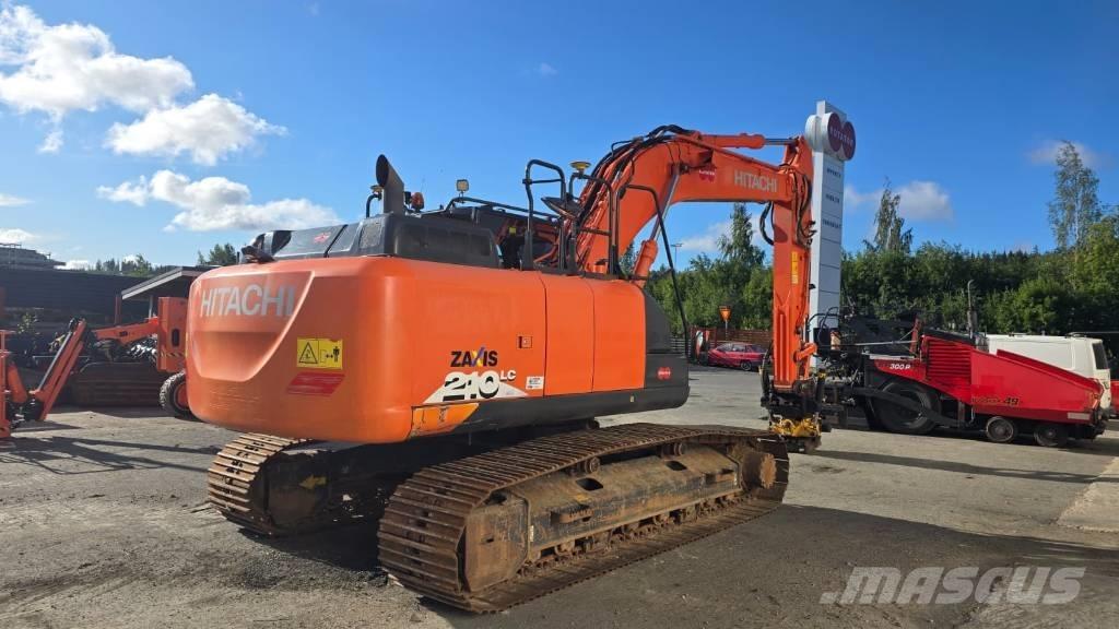 Hitachi ZX 210 LC-6 Gravemaskiner på larvebånd