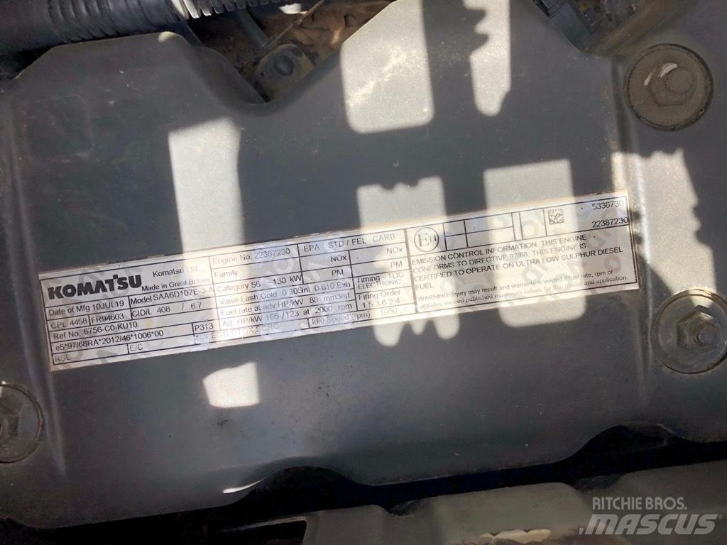 Komatsu PC210LC-11 Gravemaskiner på larvebånd