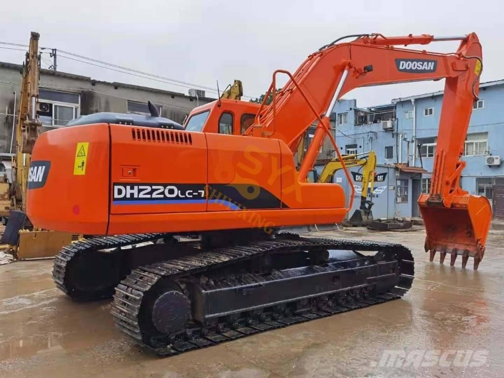Doosan DX 225 LCA Gravemaskiner på larvebånd