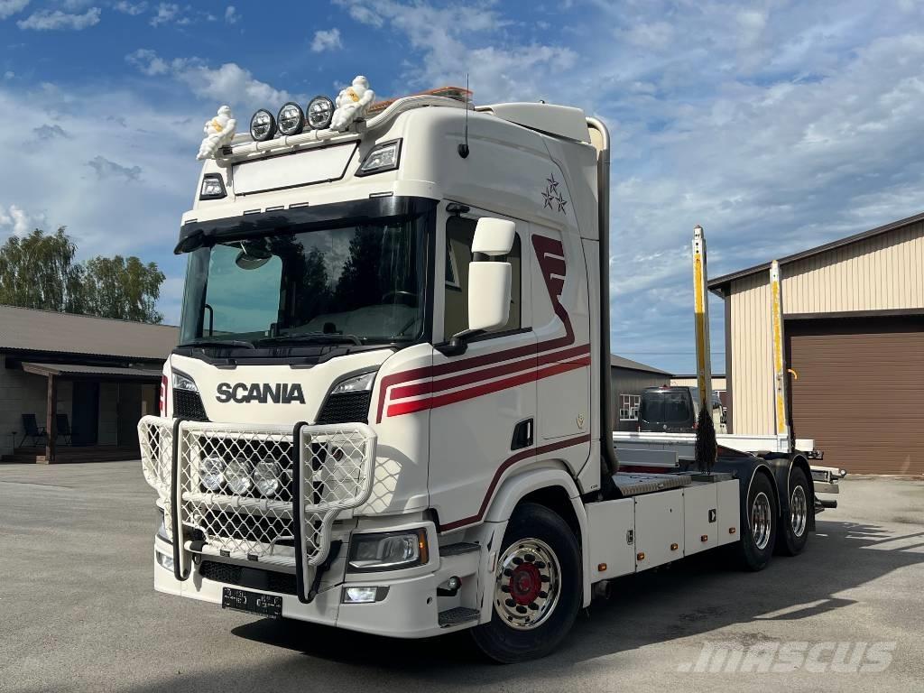 Scania R 730 B6X4NB Tømmertransport