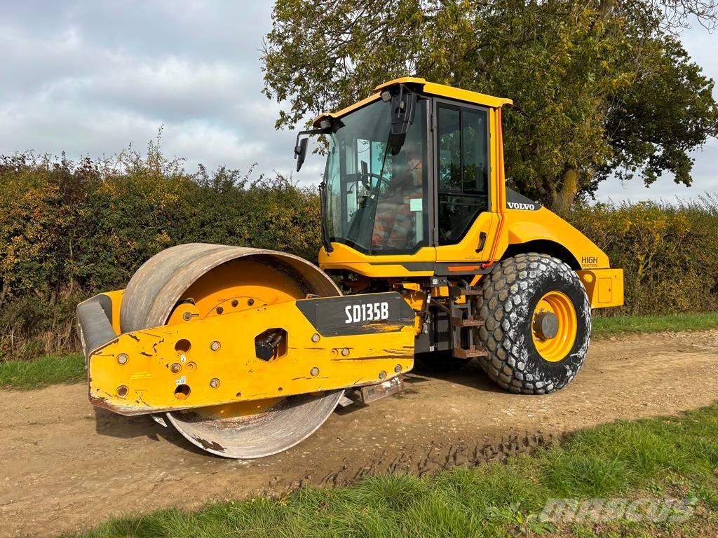 Volvo SD 135 B Enkelt tromle