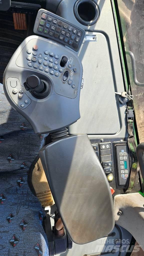 John Deere 1270 E Skovningsmaskiner
