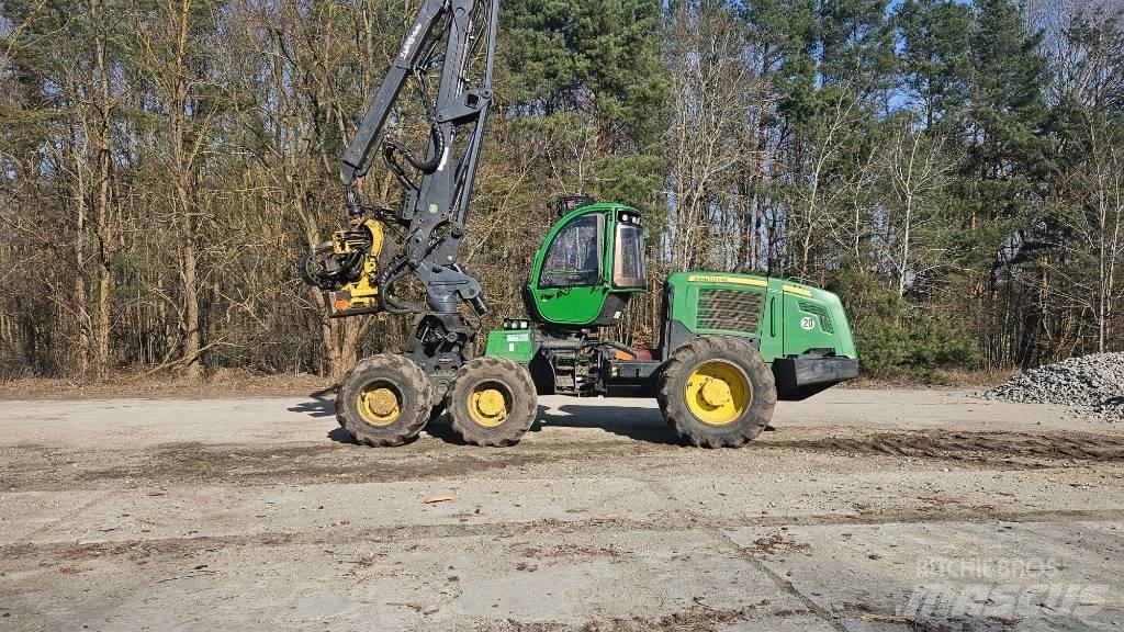 John Deere 1270 E Skovningsmaskiner