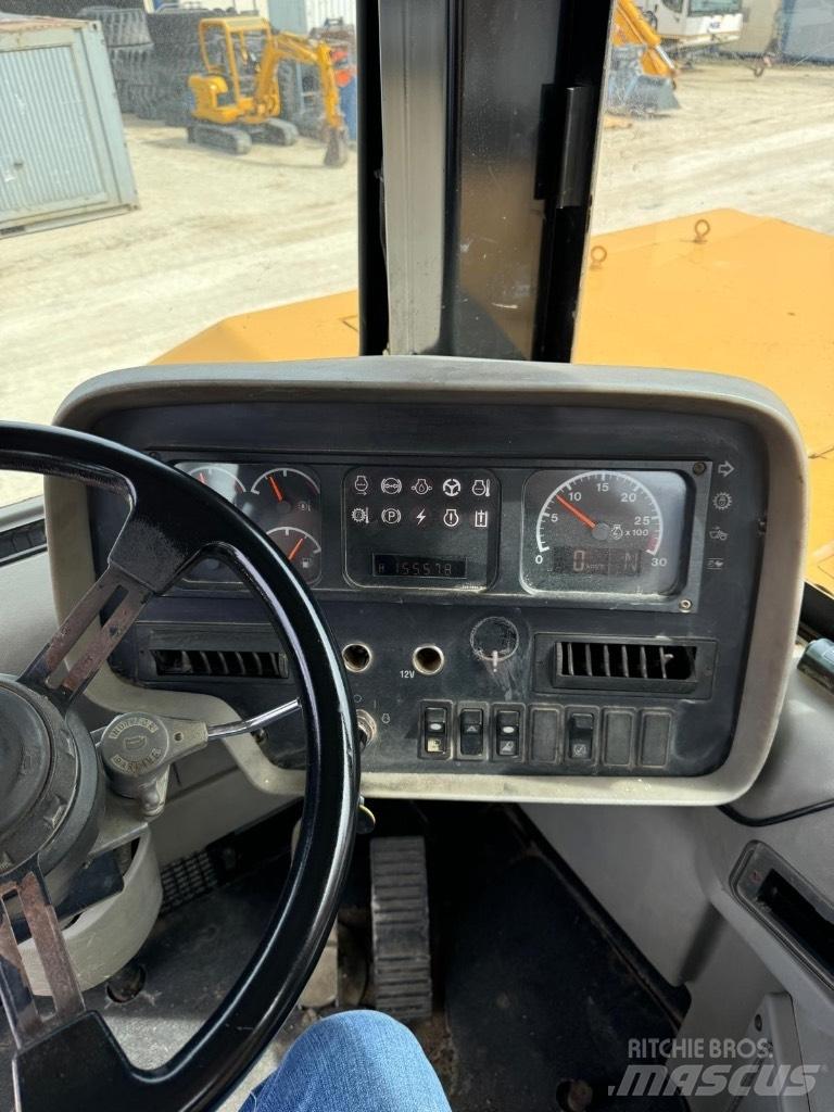 CAT 631 G Skrabere