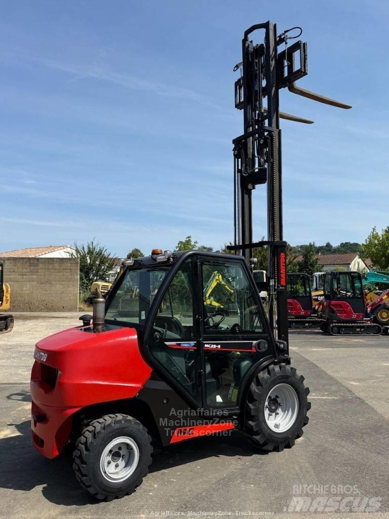 Manitou MC 25 Terrængående gaffeltruck