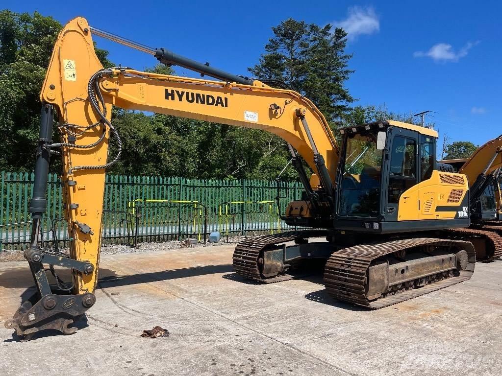 Hyundai HX 180 L Gravemaskiner på larvebånd