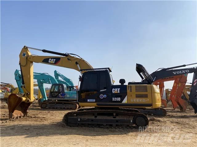 CAT 326D Gravemaskiner på larvebånd