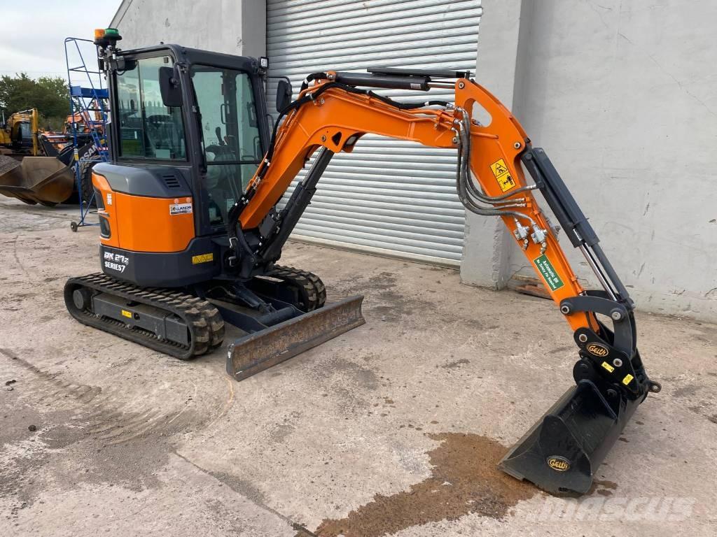 Develon DX 27 Z-7 Minigravemaskiner