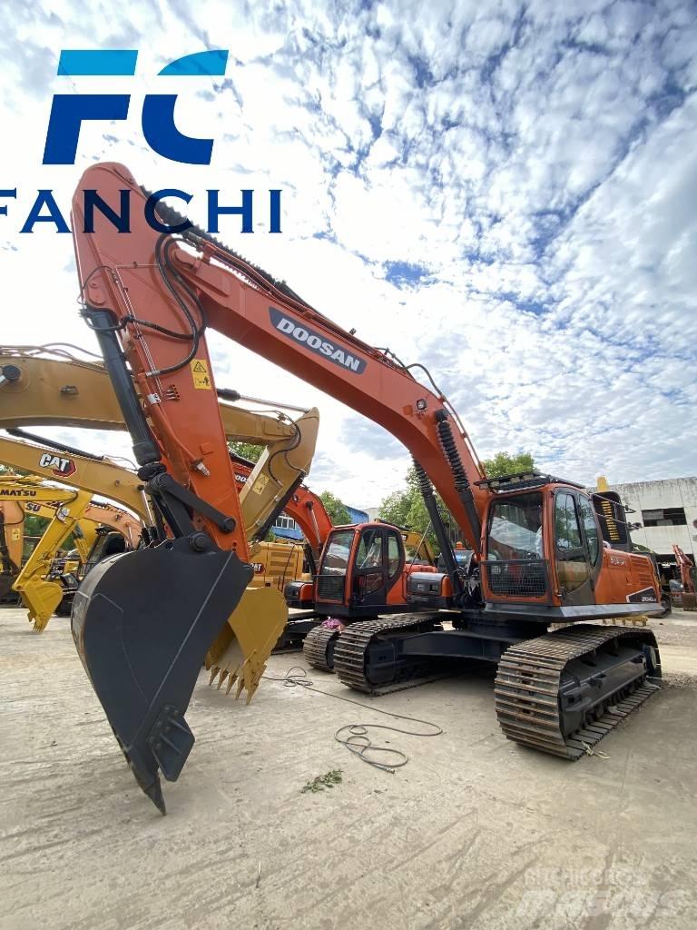 Doosan DX 340 LC Gravemaskiner på larvebånd