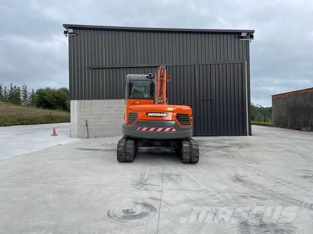 Doosan DX85-3 Midi-gravemaskiner 7t - 12t
