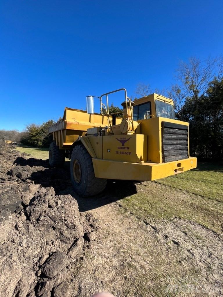CAT D 30 D Terrængående lastbiler