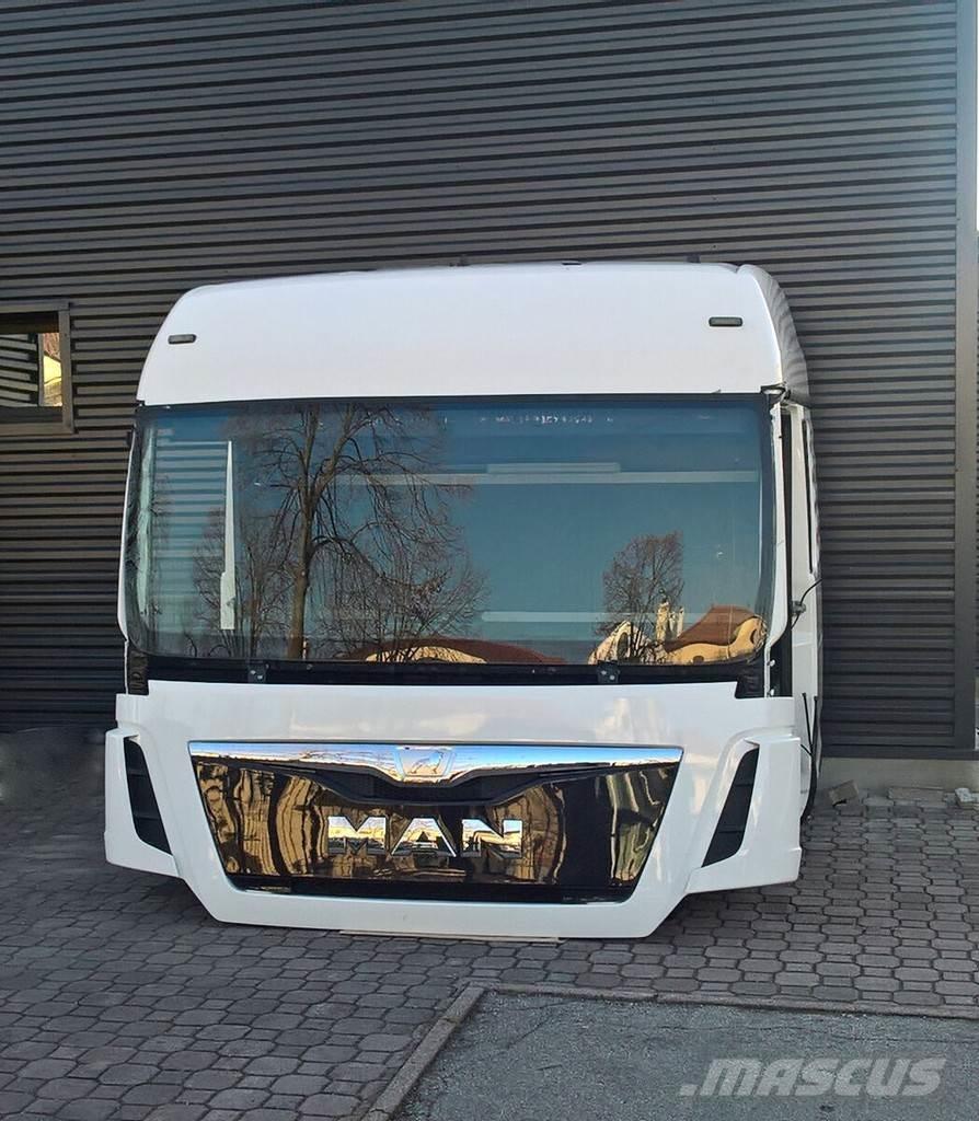 MAN TGX XLX EURO 6 Kabiner og interiør