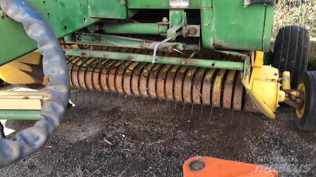 John Deere 550 Rundballe-pressere
